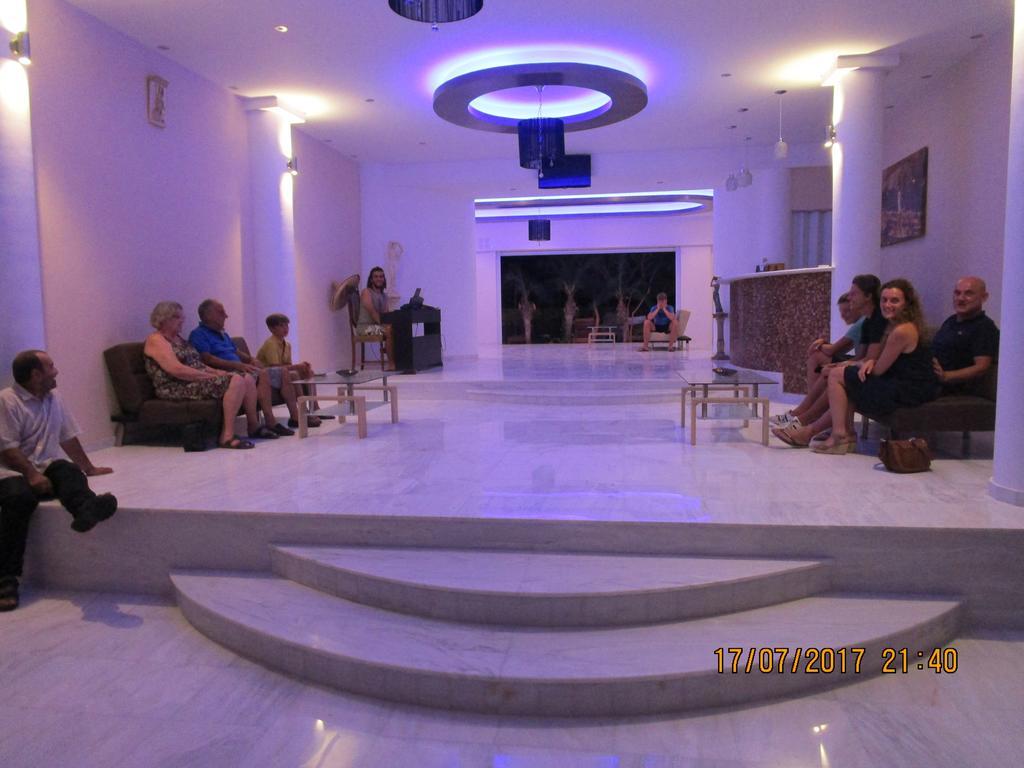 Saint Konstantin Beach Apartments Stegna 외부 사진