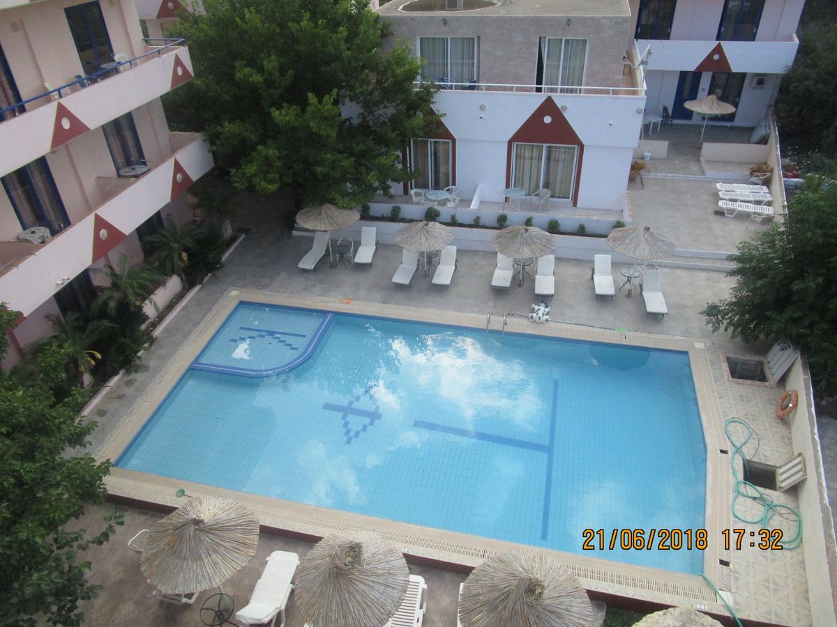 Saint Konstantin Beach Apartments Stegna 외부 사진