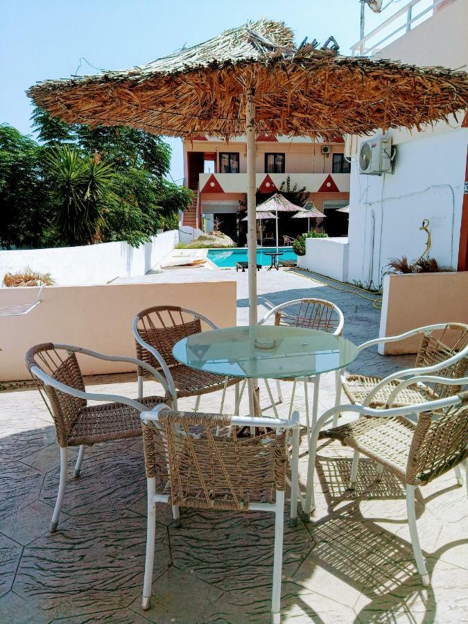 Saint Konstantin Beach Apartments Stegna 외부 사진